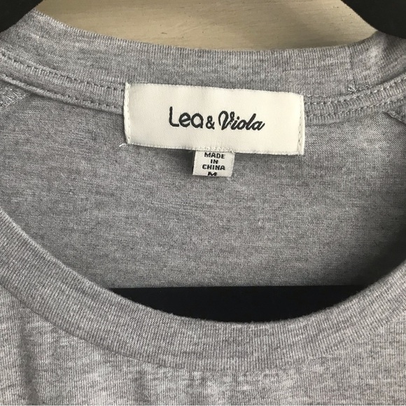 EUC Lea & Viola Ruffle Top - Picture 4 of 6